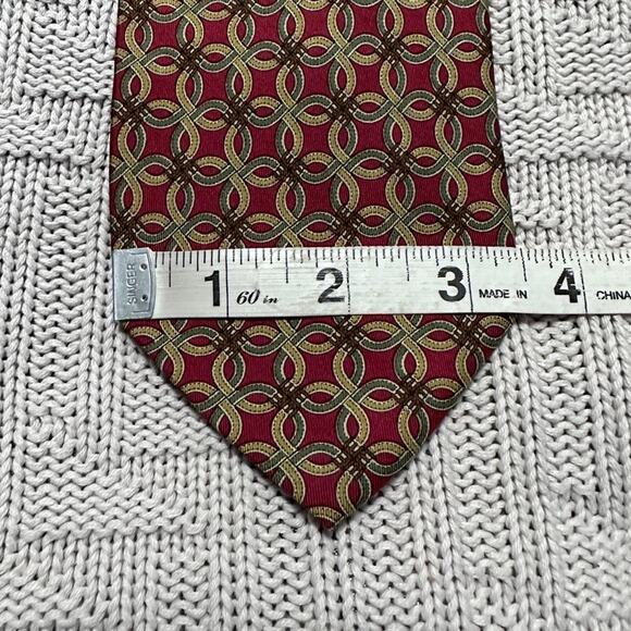 Barneys New York Red Ties for Men for sale | eBay Barneys New York red interlocking rings geometric silk tie